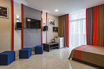 Двухместный номер эконом-класса с 1 кроватью и общей ванной комнатой в  Rock Hotel First Line